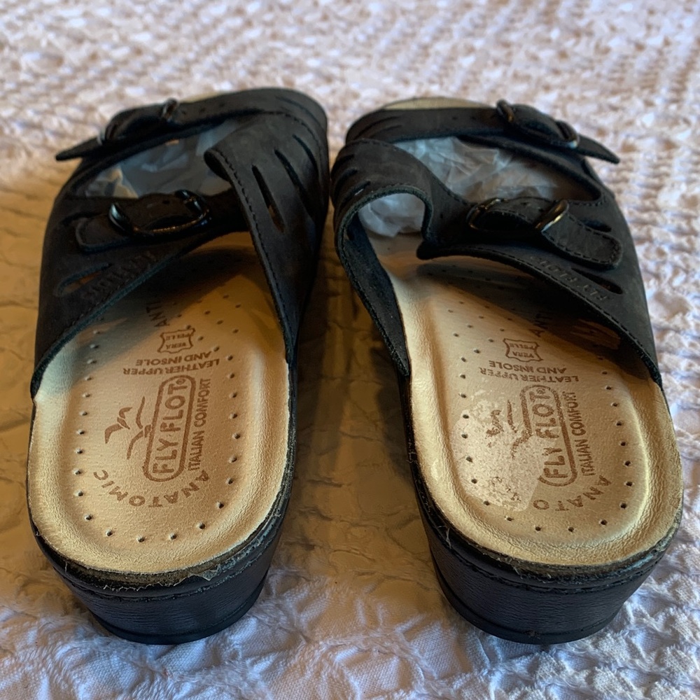 Floy Flot Women's Slip On Sandals - Picture 7 of 16